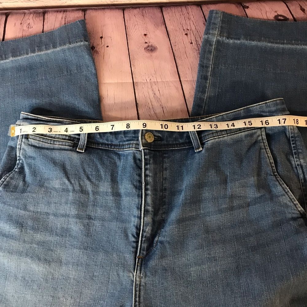 Talbots Classic Light Blue Wide Leg Denim Trouser Jeans High Rise Minimalist 8 - Picture 9 of 14